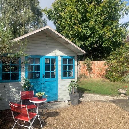 The Cabin Hotel Spixworth Bagian luar foto
